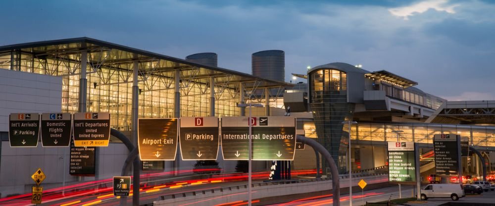 Emirates Airlines IAH Terminal – George Bush Intercontinental Airport