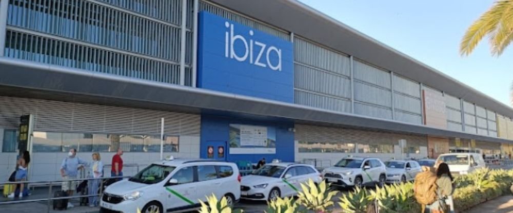 Alitalia Airlines IBZ Terminal – Ibiza Airport