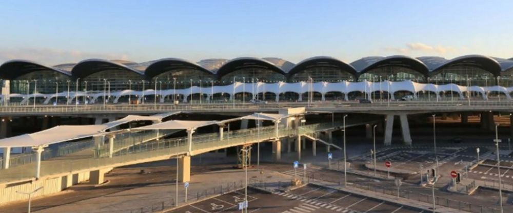 Qatar Airways ALG Terminal – Algiers international Airport Houari Boumediene