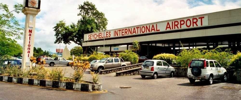 Emirates Airlines SEZ terminal – Seychelles International Airport