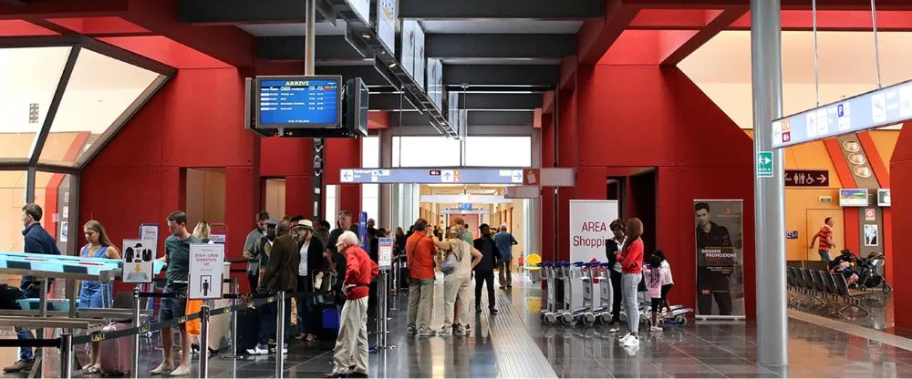 Albawings Airlines PEG Terminal – San Francesco d’Assisi Airport