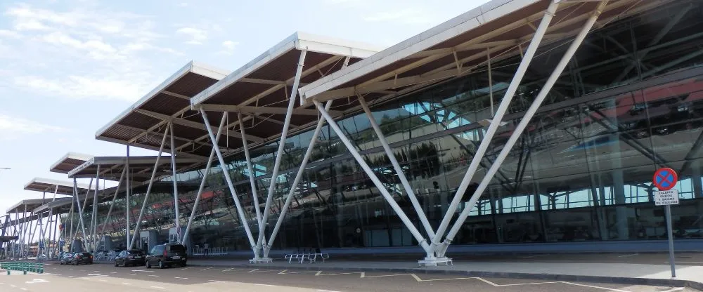 Binter Canarias Airlines ZAZ Terminal – Zaragoza Airport