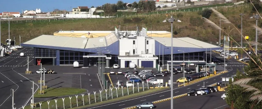 Binter Canarias Airlines PDL Terminal – João Paulo II Airport