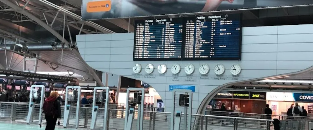 EasyJet Airlines OPO Terminal – Porto Airport