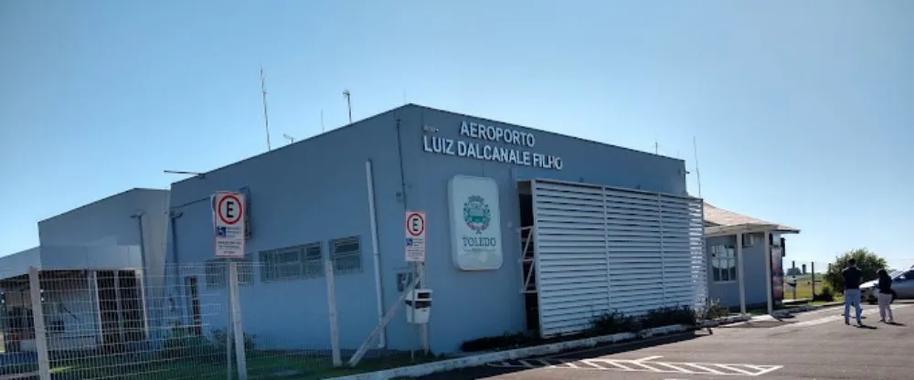 Azul Brazilian Airlines NVT Terminal – Toledo Airport